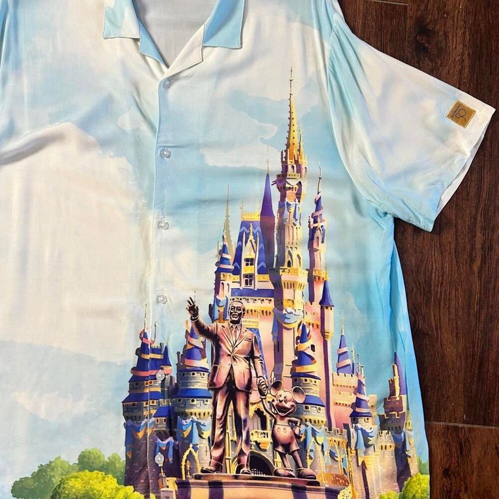 Men’s XXL Disney World 50th Anniversary Cinderella Castle Walt Mickey Camp Shirt